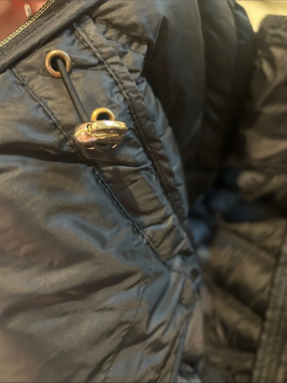 Michael Kors Women’s Black Quilted Puffer Jacket with Gold Hardware Size XL